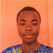 Professeur d'informatique expérimenté, propose cours pratiques et personnalisés tous niveaux, en ligne ou à domicile, Bénin.